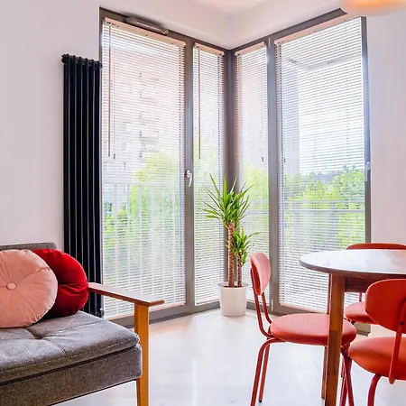 Citystay Garden Gates